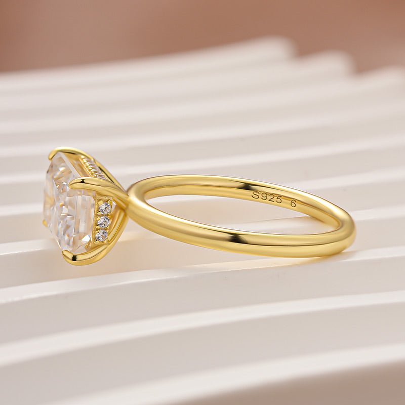 Moissanite 3.5 Carat Radiant Cut Solitaire Engagement Ring In Sterling Silver