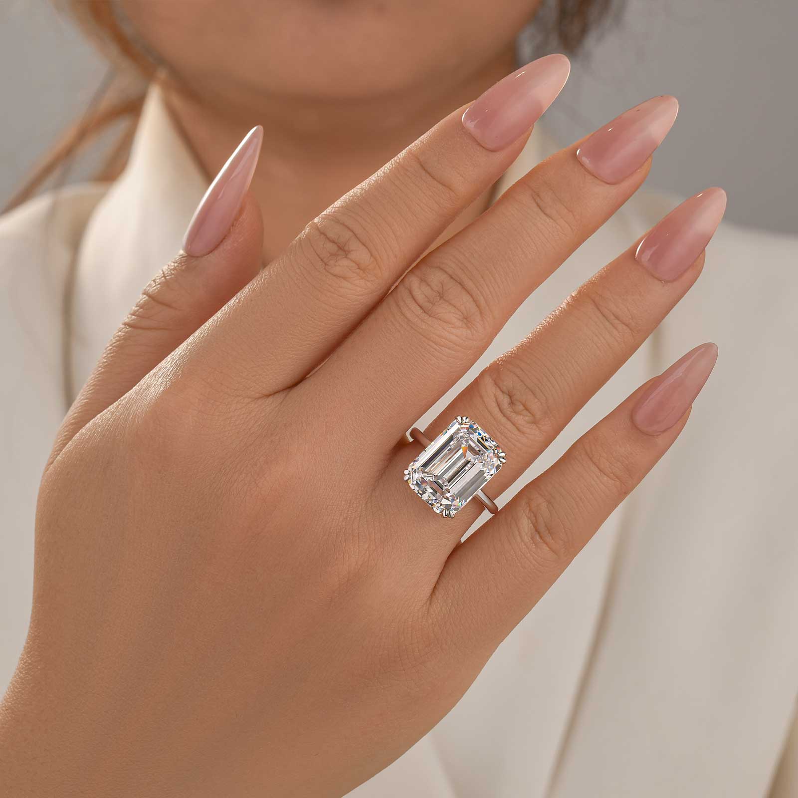 Luxurious 5.0/11.5 Carat Emerald Cut Engagement Ring In Sterling Silver