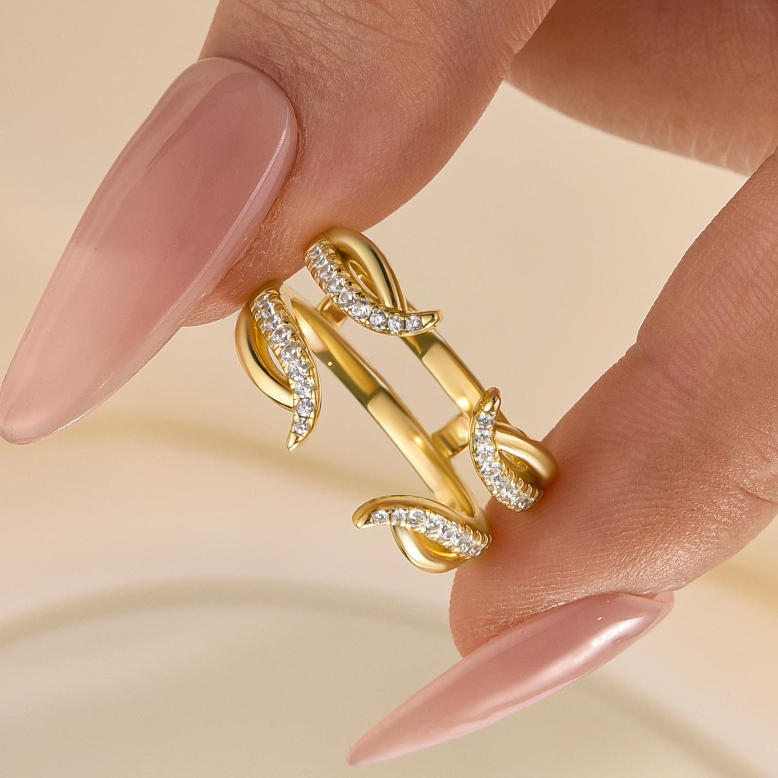 HNJ Jewels Unique Round Cut Vintage Yellow Gold Jacket Wedding Band In Sterling Silver