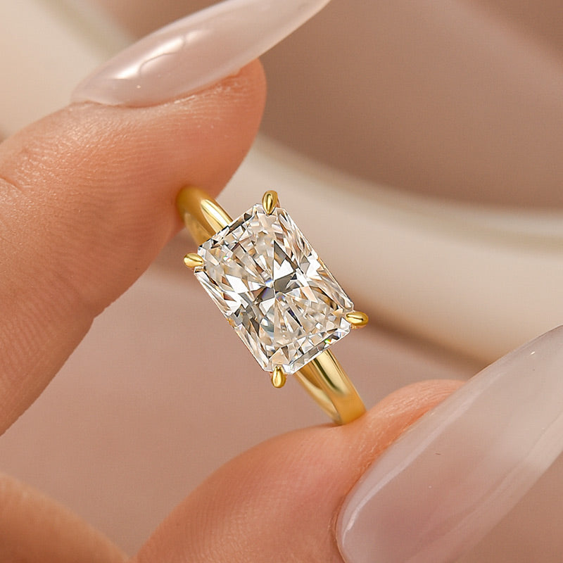 Moissanite 3.5 Carat Radiant Cut Solitaire Engagement Ring In Sterling Silver
