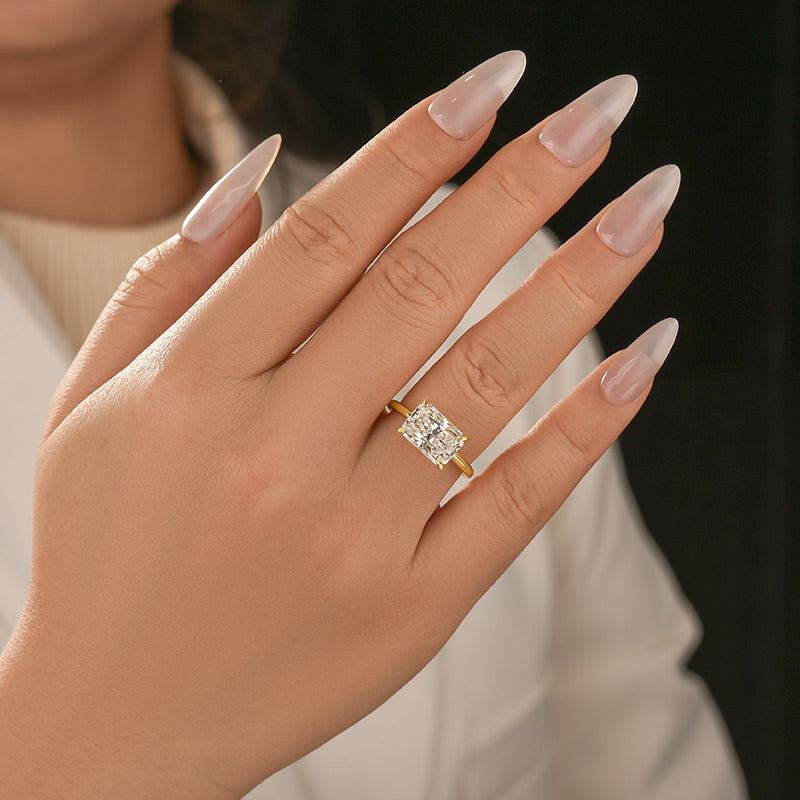Moissanite 3.5 Carat Radiant Cut Solitaire Engagement Ring In Sterling Silver