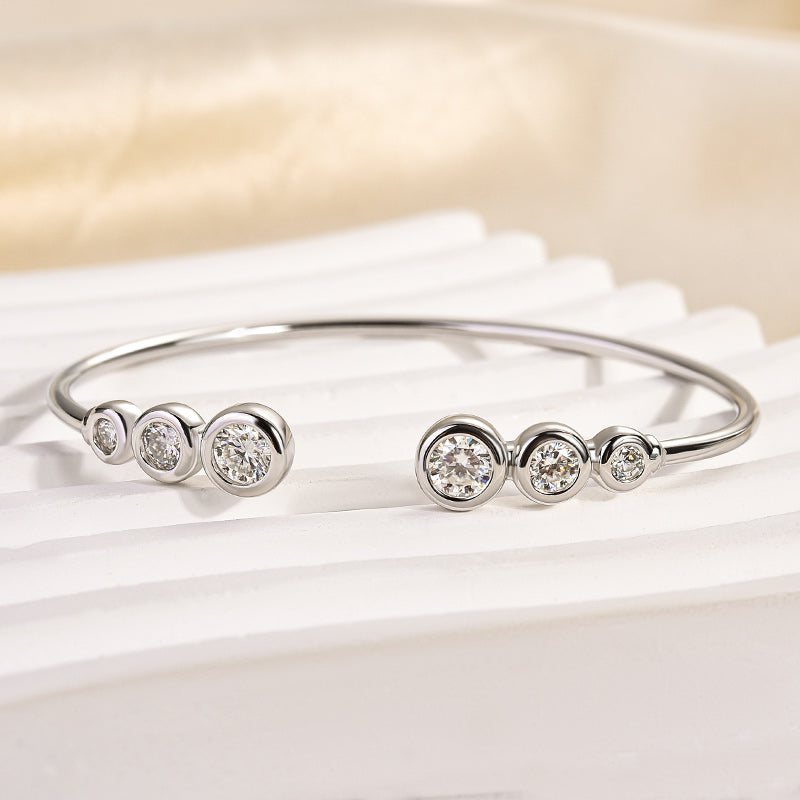 HNJ Jewels Moissanite Bezel Round Cut Open Bracelet