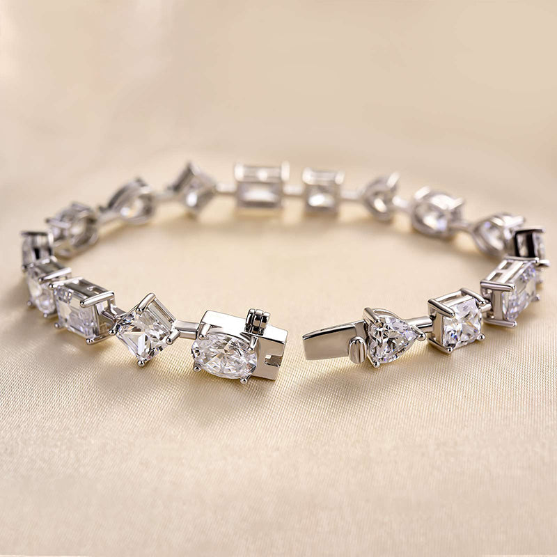 HNJ Jewels Stunning Unique Design Bracelet for Women In Sterling Silver