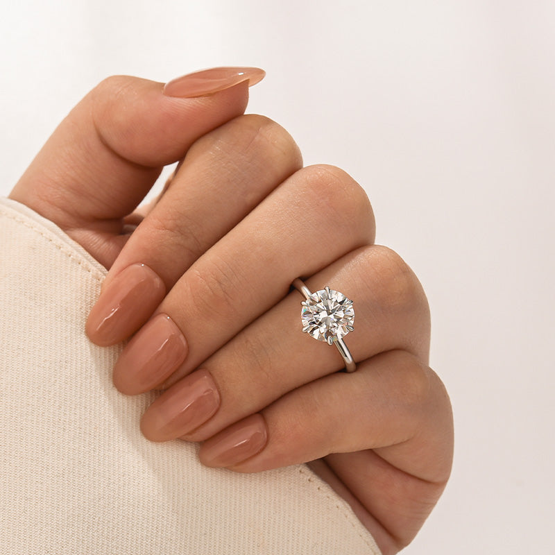 Moissanite 4.0Ct/3.0Ct Round Cut 6 Prong Engagement Ring For Women