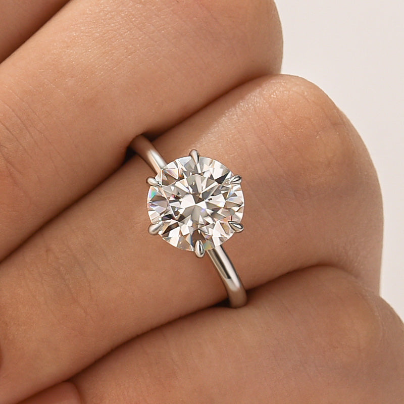 Moissanite 4.0Ct/3.0Ct Round Cut 6 Prong Engagement Ring For Women