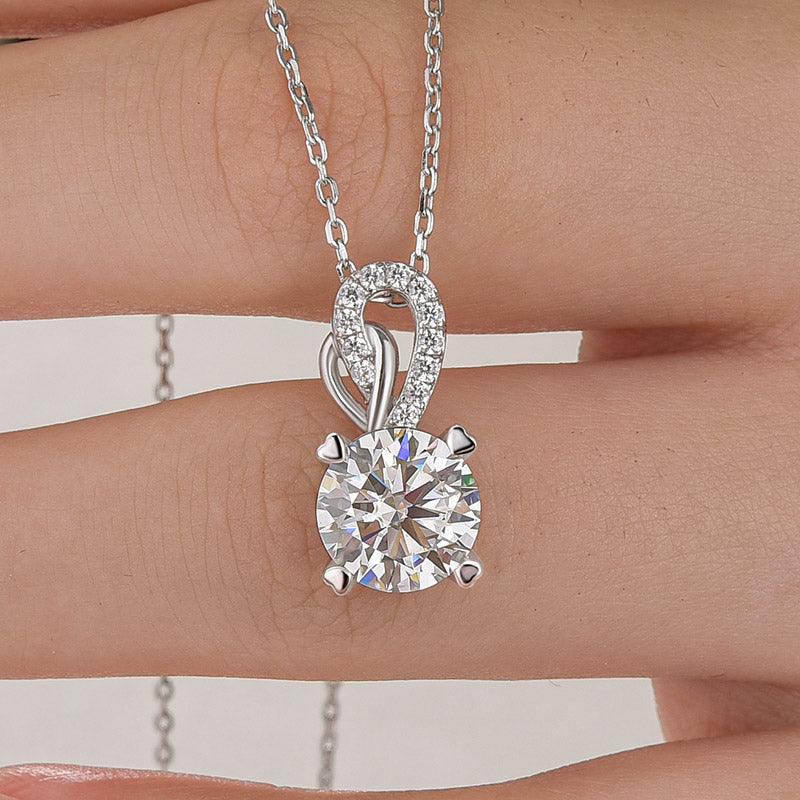 HNJ Jewels Unique Round Cut White Sapphire Necklace In Sterling Silver