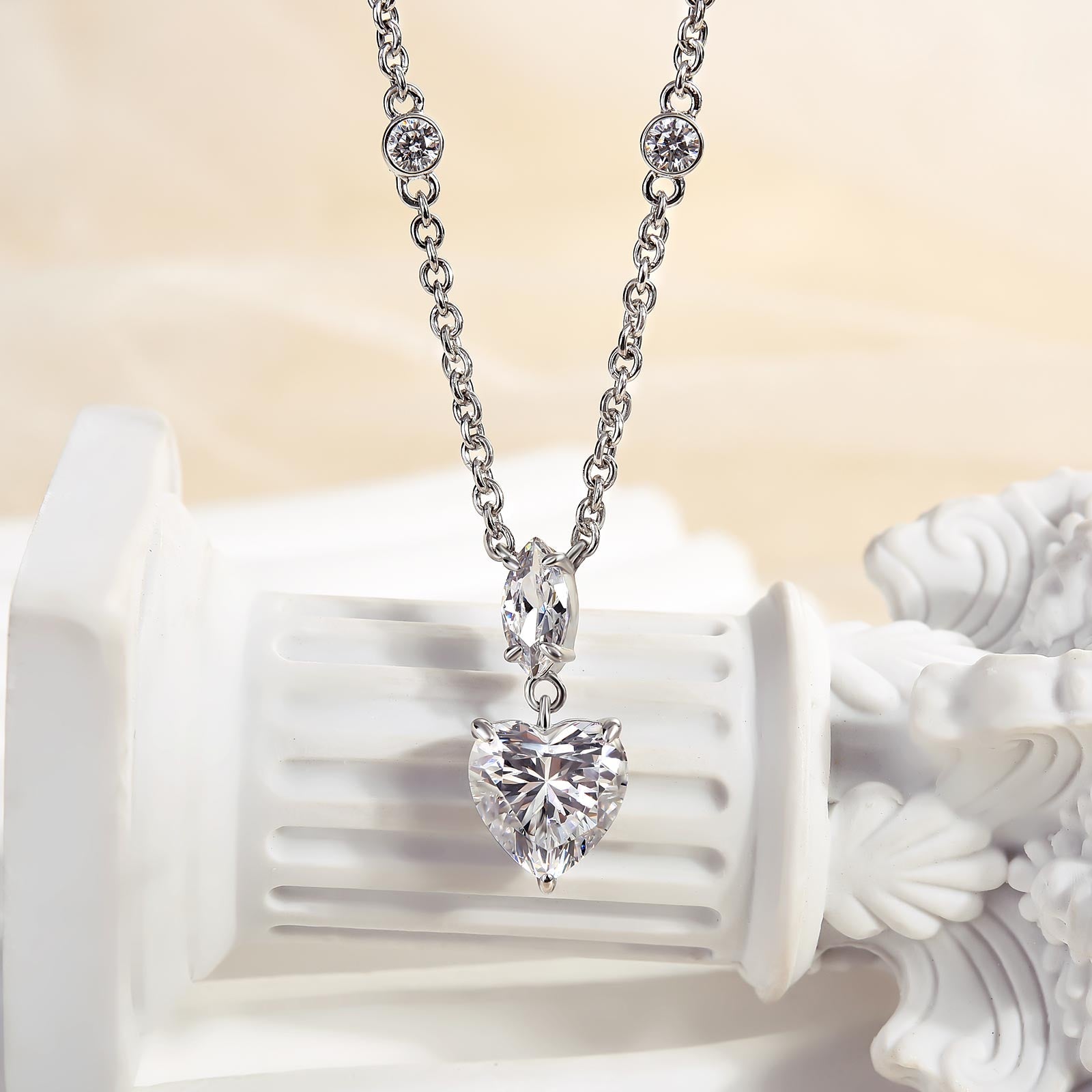 HNJ Jewels Unique Heart Cut Women's Necklace In Sterling Silver