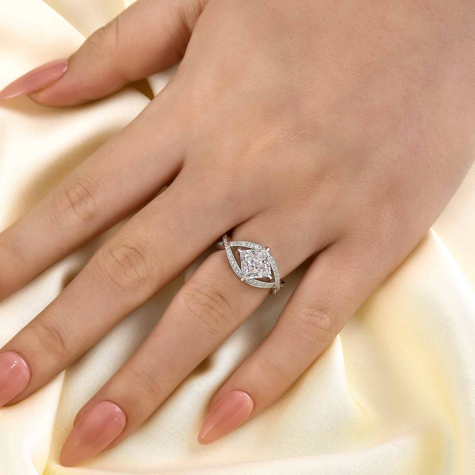 HNJ Jewels Unique 2.0 Carat Princess Cut Engagement Ring For Women