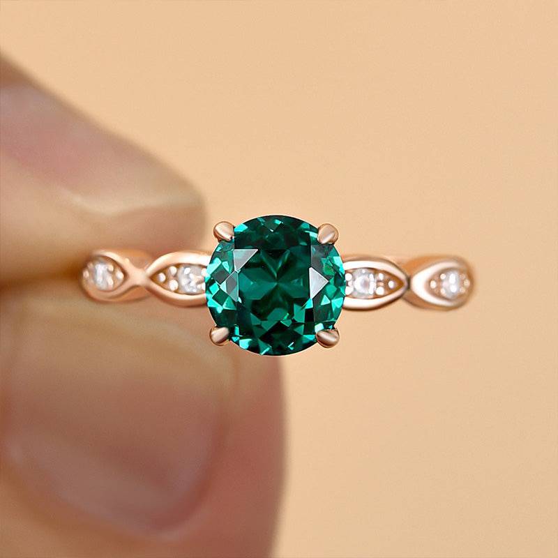 HNJ Jewels Rose Gold 1.0 Carat Emerald Green Round Cut Promise Ring In Sterling Silver