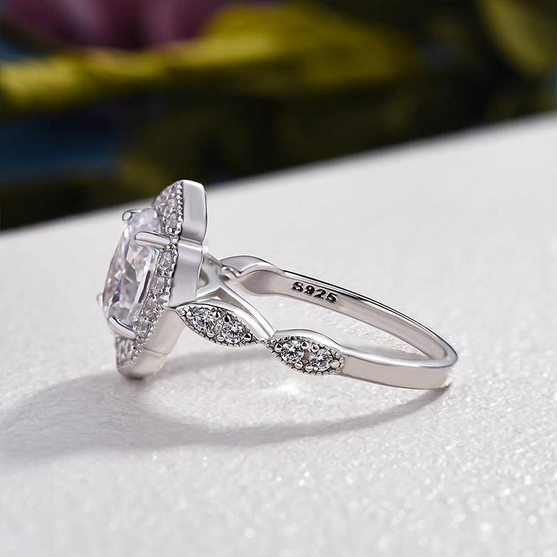 HNJ Jewels Vintage Halo Oval Cut Engagement Ring In Sterling Silver
