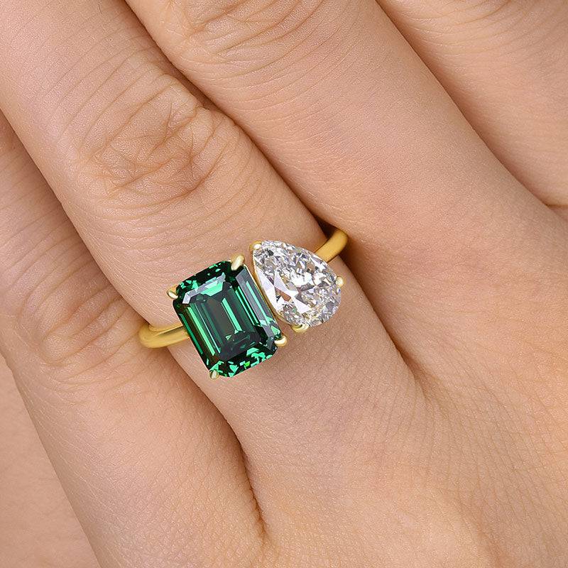 HNJ Jewels Special Double Stones Design Emerald & Pear Cut Engagement Ring In Sterling Silver